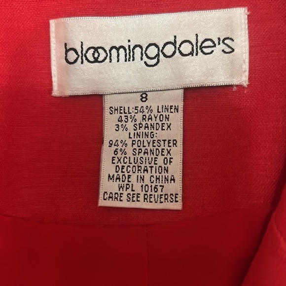 Red jacket with trim. Very good condition. - Picture 7 of 7